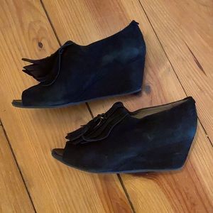 Vintage Anyi Lu peep toe wedges